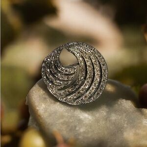 Vintage Silver Marcasites Swirl Round Brooch Pin